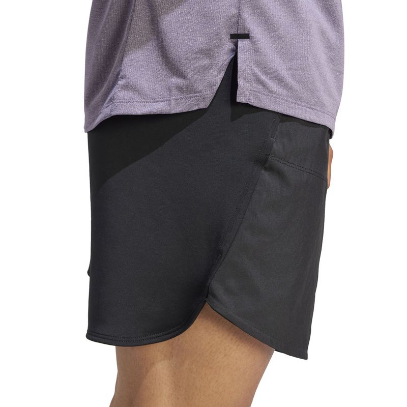 Camiseta-Manga-Corta-adidas-para-hombre-D4M-Wogfx-Tee-para-entrenamiento-color-morado.-Detalle-2