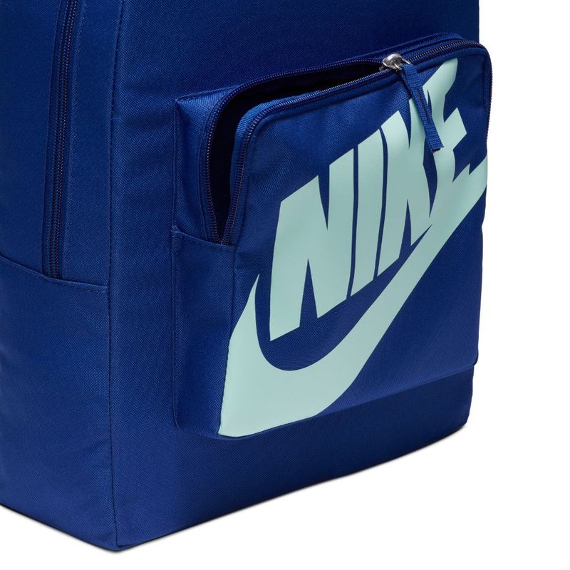 Morral-nike-para-niño-Y-Nk-Classic-Bkpk-para-moda-color-azul.-Detalle-3