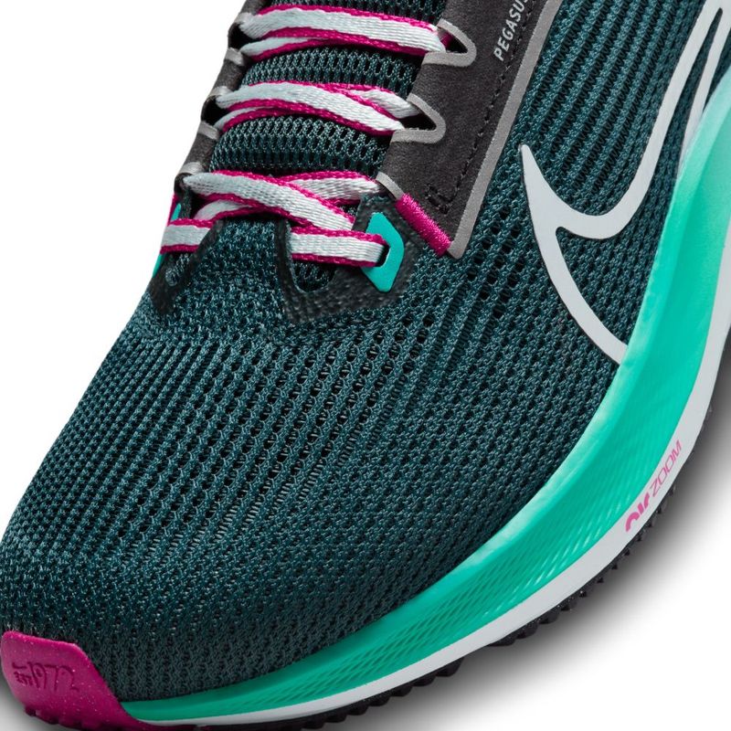 Tenis-nike-para-mujer-W-Nike-Air-Zoom-Pegasus-40-para-correr-color-verde.-Detalle-1