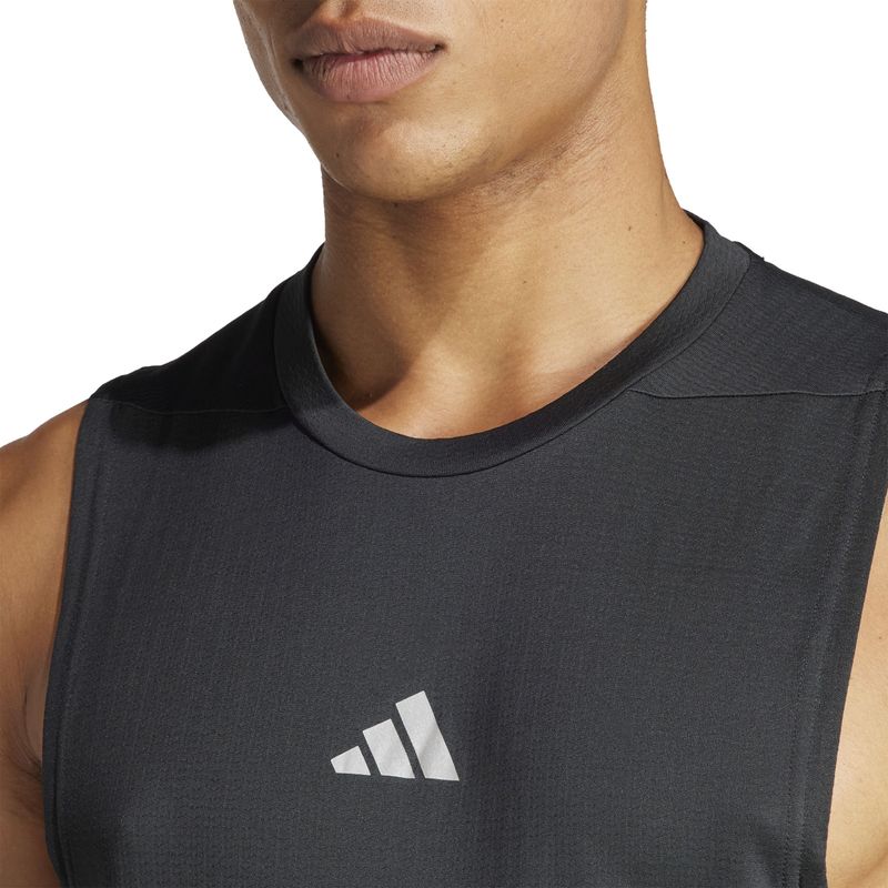 Camiseta-Manga-Sisa-adidas-para-hombre-D4T-Hr-Tk-para-entrenamiento-color-negro.-Detalle-3