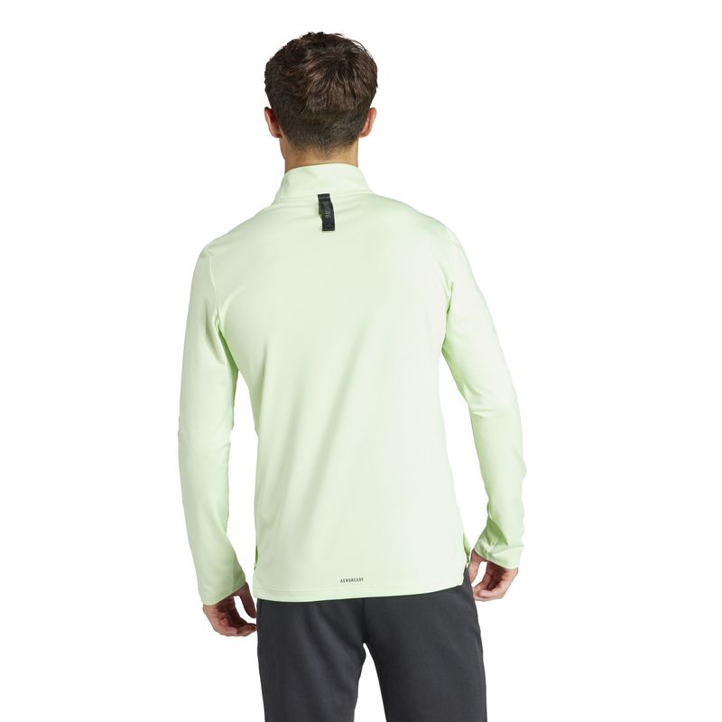 Chaqueta-adidas-para-hombre-Wo-Quarter-Zip-para-entrenamiento-color-verde.-Reverso-Sobre-Modelo