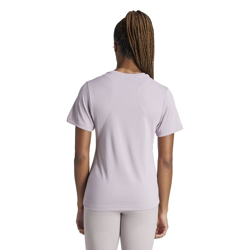 Camiseta-Manga-Corta-adidas-para-mujer-D4T-Hiit-Sc-T-para-entrenamiento-color-morado.-Reverso-Sobre-Modelo