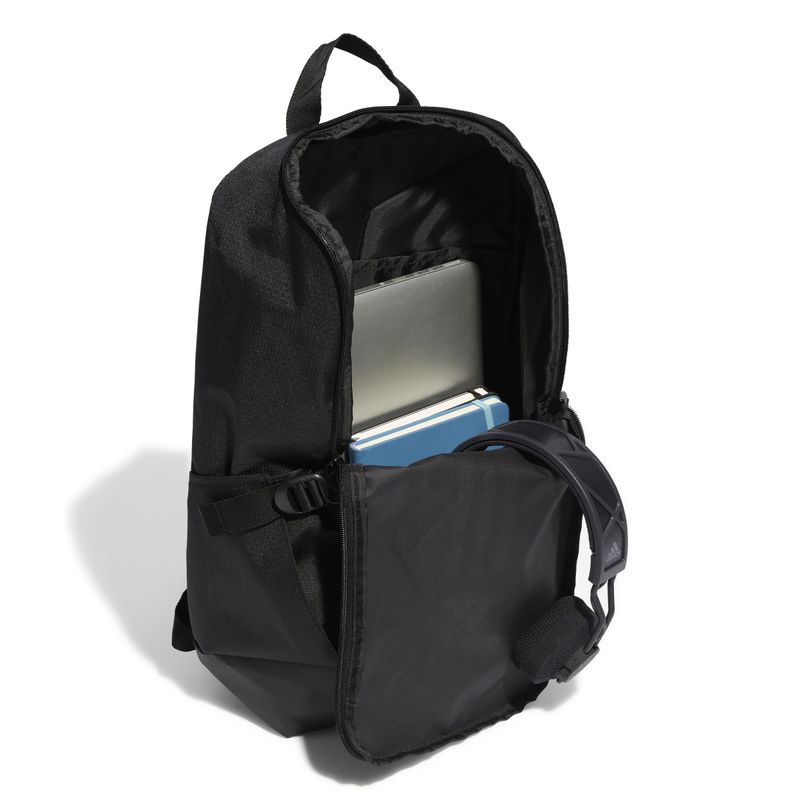 Morral-adidas-para-hombre-Tr-Bp-para-entrenamiento-color-negro.-Detalle-3