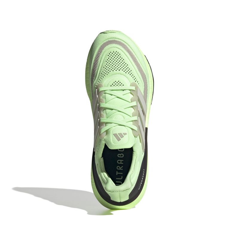 Tenis-adidas-para-hombre-Ultraboost-Light-para-correr-color-verde.-Capellada