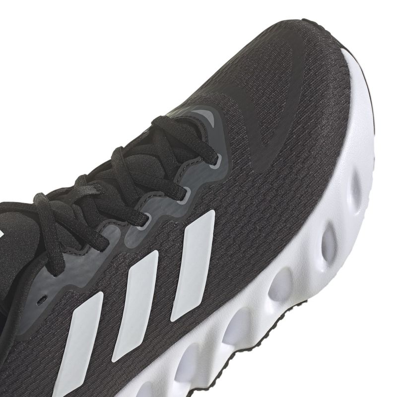 Tenis-adidas-para-hombre-Adidas-Switch-Run-M-para-correr-color-negro.-Detalle-2