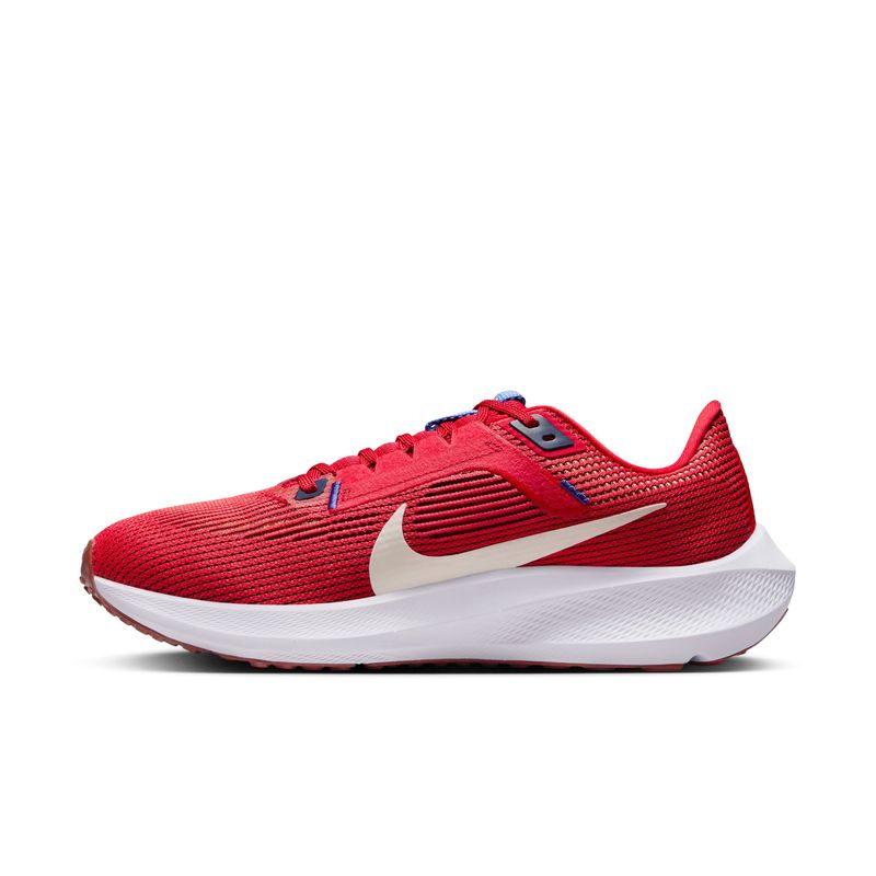 Tenis-nike-para-hombre-Nike-Air-Zoom-Pegasus-40-para-correr-color-rojo.-Lateral-Interna-Derecha