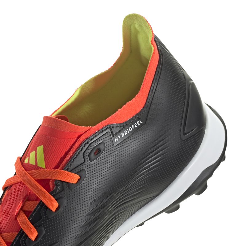 Guayos-adidas-para-hombre-Predator-League-L-Tf-para-futbol-color-negro.-Detalle-1