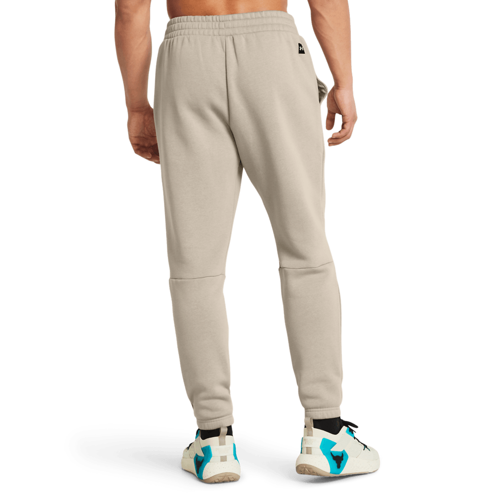 UA Rock Ess Fleece Jogger Pantalón cafe de hombre para entrenamiento ...