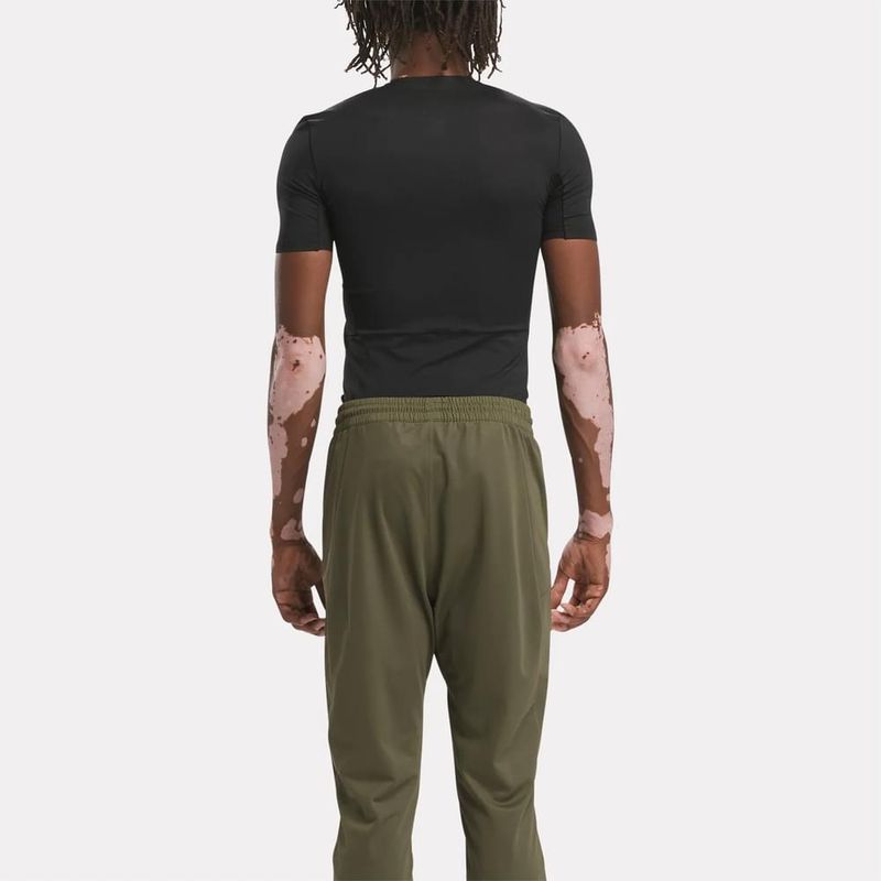 Camisetas reebok hombre olive on sale