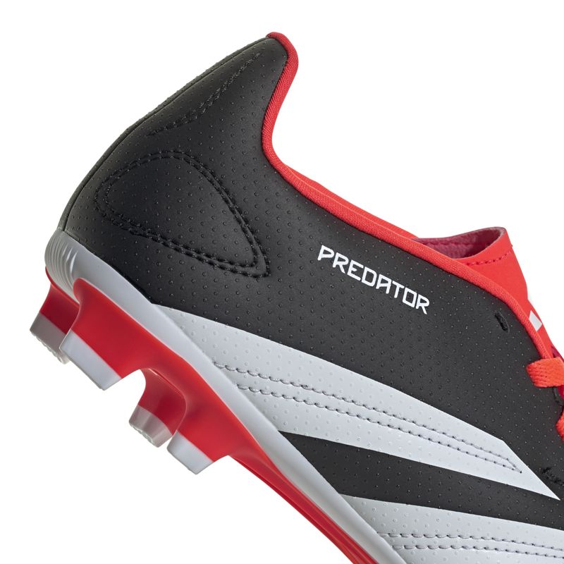 Guayos-adidas-para-niño-Predator-Club-Fxg-J-para-futbol-color-negro.-Detalle-2