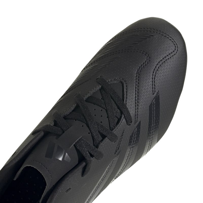 Guayos-adidas-para-hombre-Predator-Club-Fxg-para-futbol-color-negro.-Detalle-1