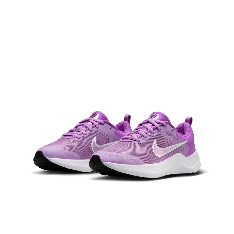 Tenis-nike-para-niño-Nike-Downshifter-12-Nn-Gs-para-moda-color-rosado.-Par-Alineados
