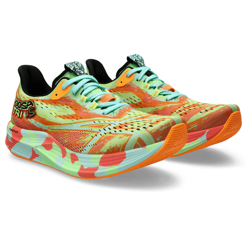 Tenis-asics-para-mujer-Noosa-Tri-15-para-correr-color-multicolor.-Par-Alineados