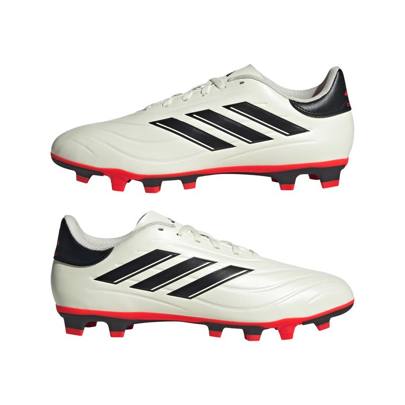 Guayos-adidas-para-hombre-Copa-Pure-2-Club-Fx-para-futbol-color-blanco.-Par-Laterales