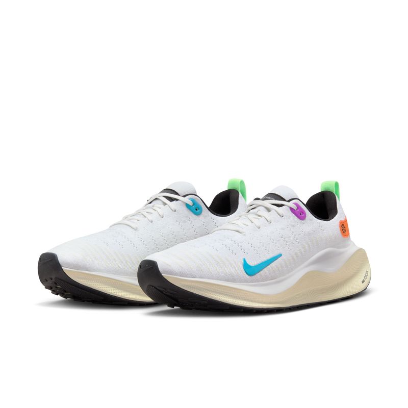 Tenis-nike-para-hombre-Nike-Reactx-Infinity-Run-4-Se-para-correr-color-blanco.-Par-Alineados