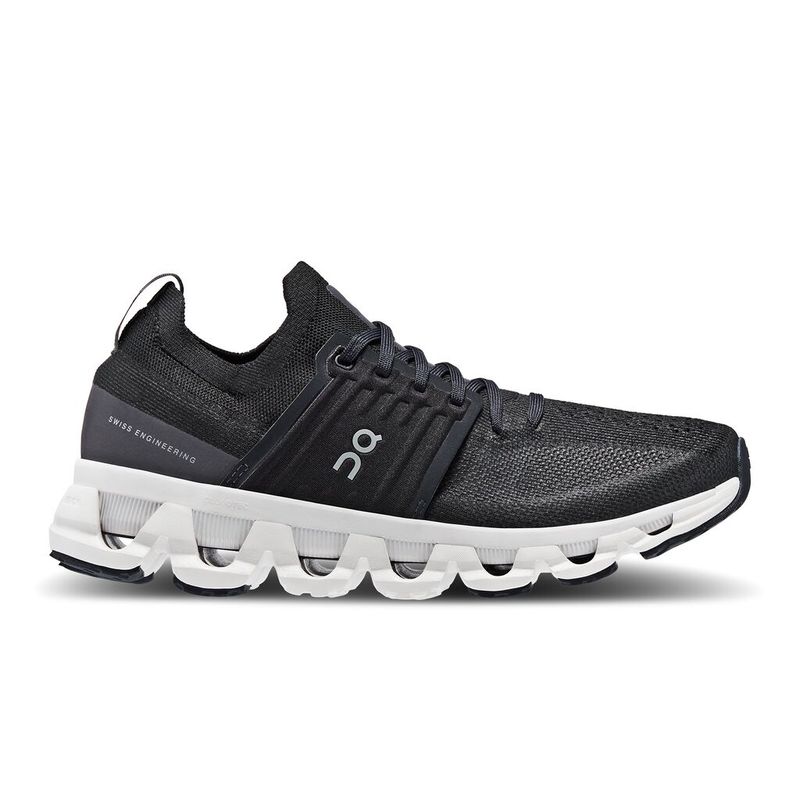 Tenis-on-para-mujer-Cloudswift-3-Ad-para-moda-color-negro.-Lateral-Externa-Derecha