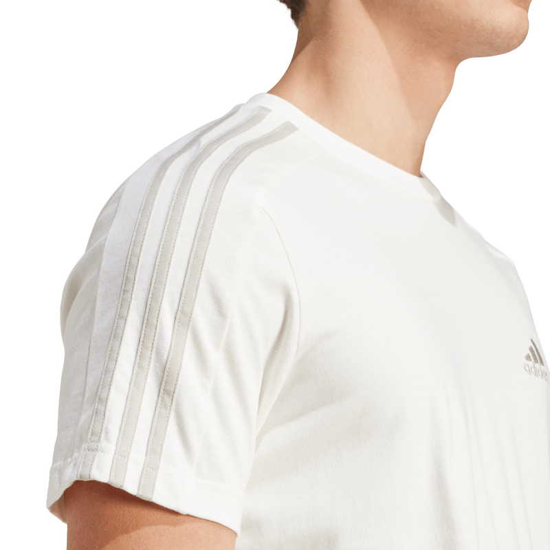 Camiseta-Manga-Corta-adidas-para-hombre-M-3S-Sj-T-para-moda-color-blanco.-Detalle-2