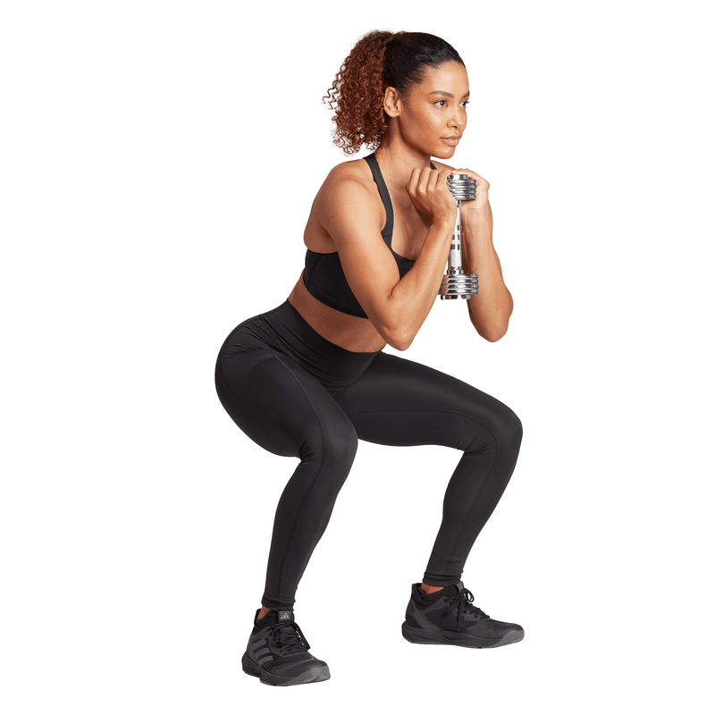 Licra-adidas-para-mujer-Opt-St-Hr-1-1-L-para-entrenamiento-color-negro.-Modelo-En-Movimiento