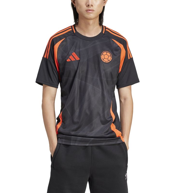 Camiseta-De-Equipo-adidas-para-hombre-Fcf-A-Jsy-para-futbol-color-negro.-Zoom-Frontal-Sobre-Modelo