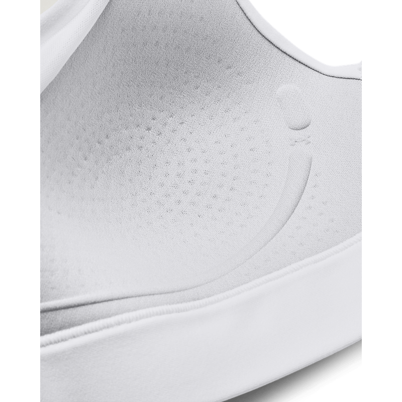 Top-under-armour-para-mujer-Ua-Infinity-High-Bra-para-entrenamiento-color-blanco.-Material