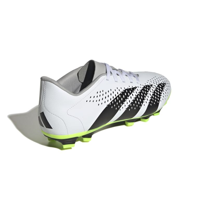 Guayos-adidas-para-hombre-Predator-Accuracy.4-para-futbol-color-blanco.-Talon