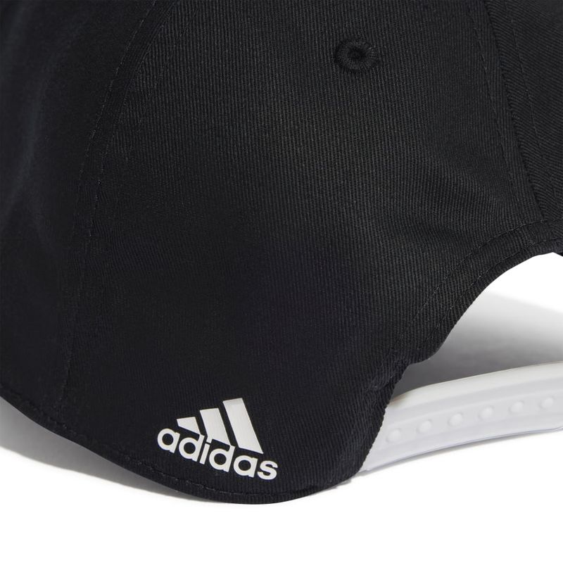 Gorra-adidas-para-hombre-Daily-Cap-para-moda-color-negro.-Detalle-1