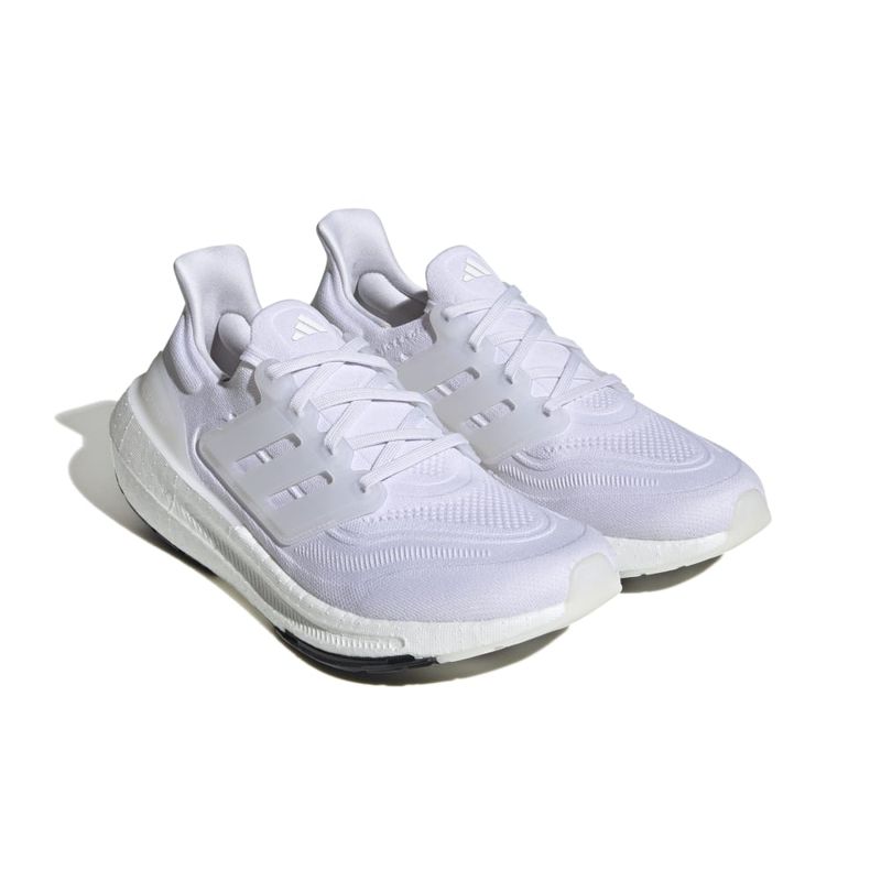 Tenis-adidas-unisex-Ultraboost-Light-para-correr-color-blanco.-Suela