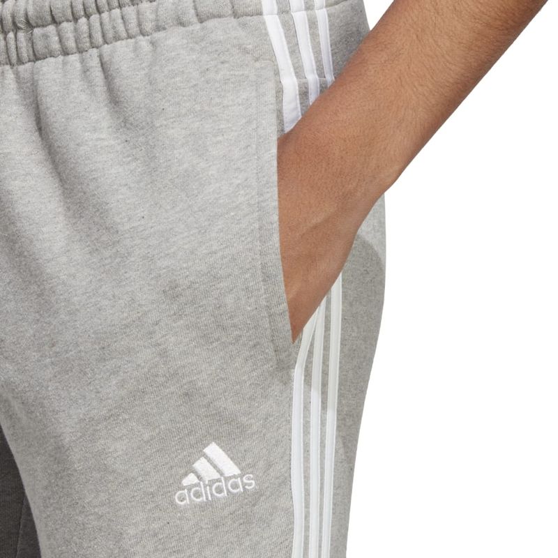 Pantalon-adidas-para-mujer-W-3S-Ft-Cf-Pt-para-moda-color-gris.-Detalle-1