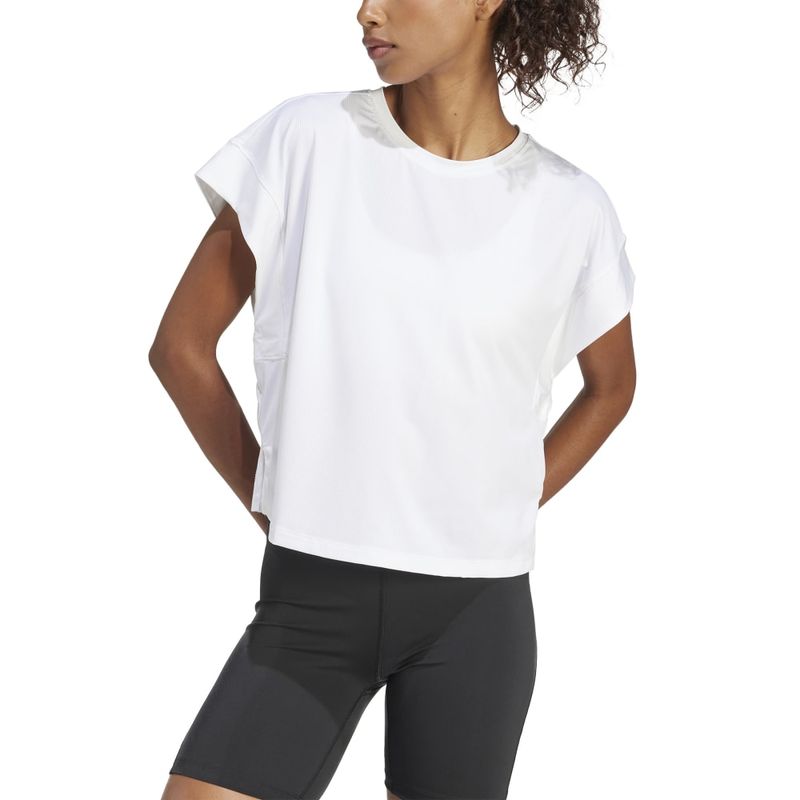 Camiseta-Manga-Corta-adidas-para-mujer-Studio-T-Shirt-para-entrenamiento-color-blanco.-Zoom-Frontal-Sobre-Modelo
