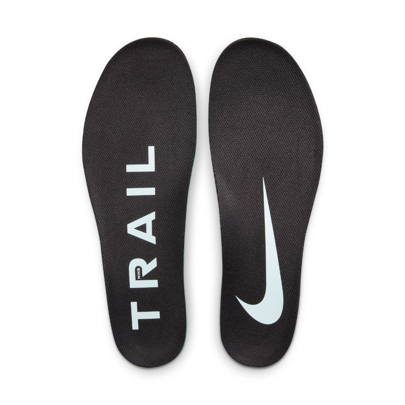 Tenis-nike-para-mujer-W-Nike-React-Pegasus-Trail-4-para-correr-color-gris.-Detalle-7