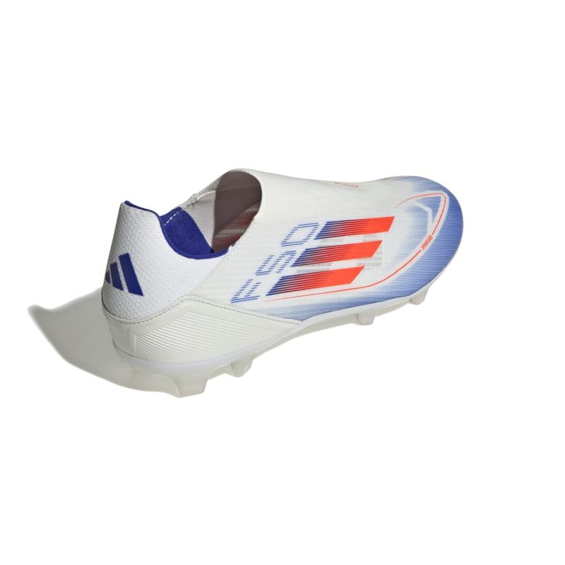 Guayos-adidas-para-hombre-F50-League-Ll-Fg-para-futbol-color-blanco.-Talon