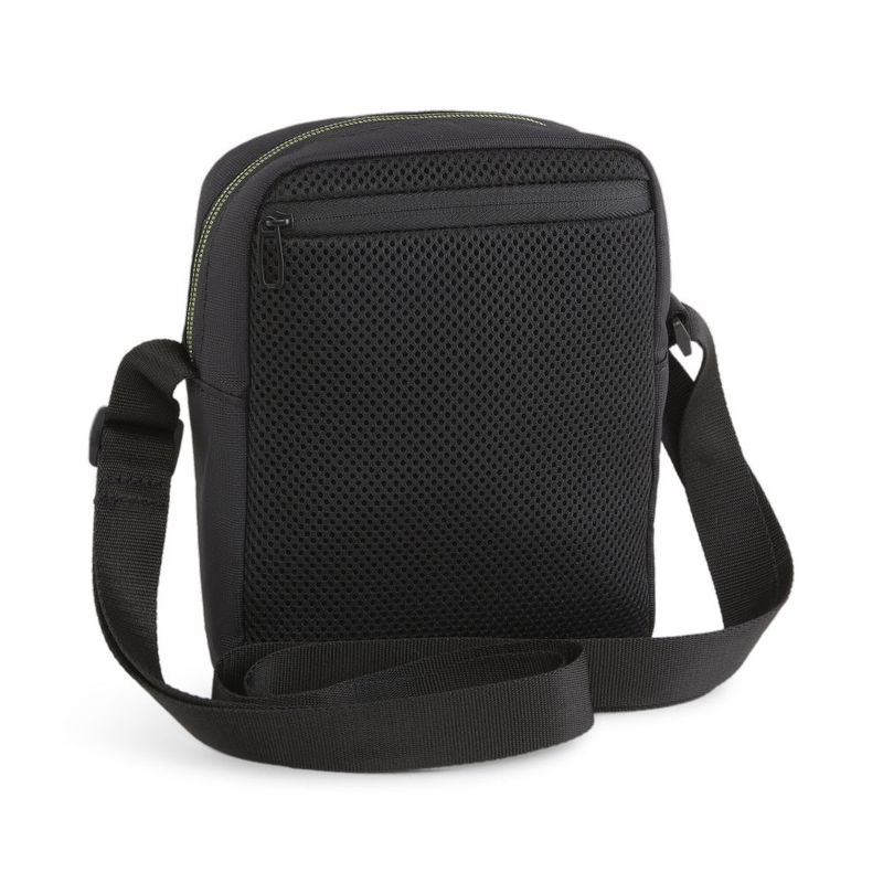 Bolso-puma-para-hombre-Mapf1-Portable-para-moda-color-negro.-Reverso-Sin-Modelo