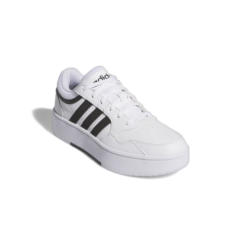 Tenis-adidas-para-mujer-Hoops-3.0-Bold-W-para-moda-color-blanco.-Par-Alineados