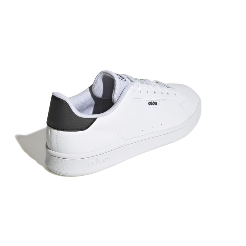 Tenis-adidas-para-hombre-Urban-Court-para-moda-color-blanco.-Talon