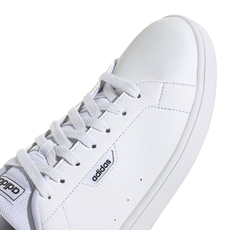 Tenis-adidas-para-hombre-Urban-Court-para-moda-color-blanco.-Detalle-2