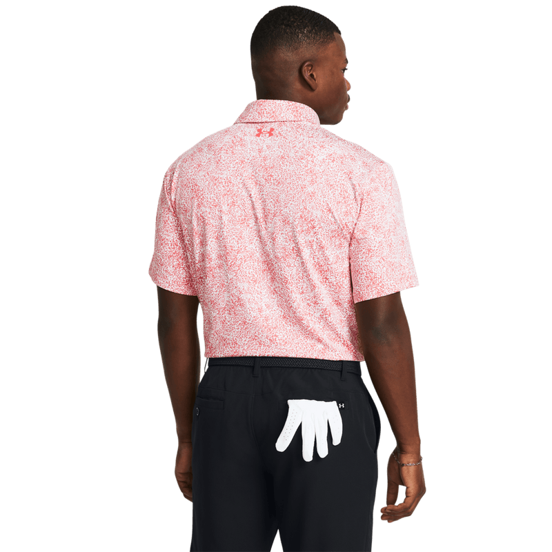 Polo-under-armour-para-hombre-Ua-Playoff-3.0-Printed-Polo-para-golf-color-naranja.-Reverso-Sobre-Modelo