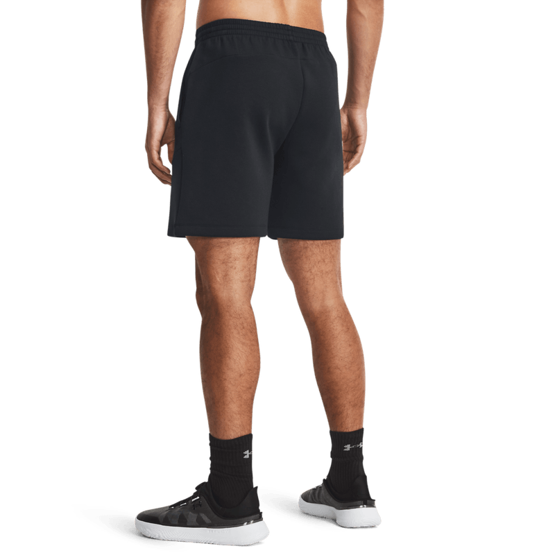 Pantaloneta-under-armour-para-hombre-Ua-Unstoppable-Flc-Shorts-para-entrenamiento-color-negro.-Reverso-Sobre-Modelo