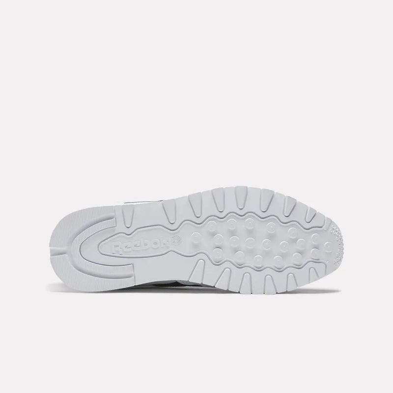 Tenis-reebok-para-hombre-Classic-Leather-para-correr-color-blanco.-Talon
