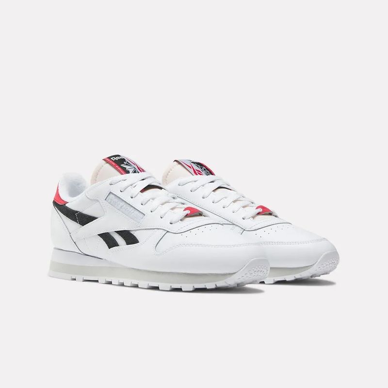 Tenis-reebok-para-hombre-Classic-Leather-para-correr-color-blanco.-Suela