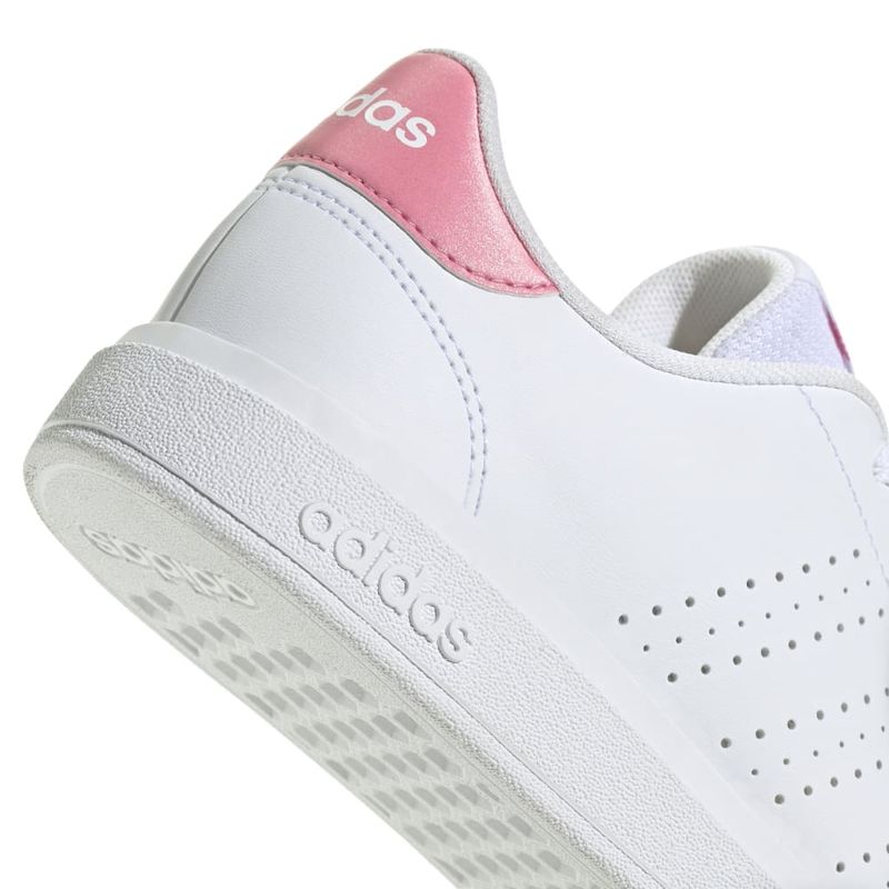 Tenis-adidas-para-niño-Advantage-Base-2.0-para-moda-color-blanco.-Detalle-2