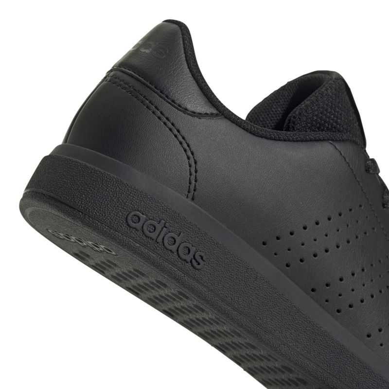 Tenis-adidas-para-niño-Advantage-Base-2.0-para-moda-color-negro.-Detalle-2