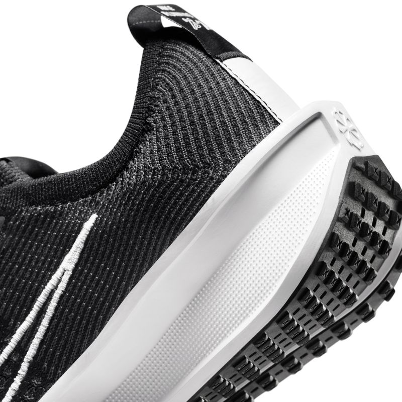 Tenis-nike-para-mujer-W-Nike-Interact-Run-para-correr-color-negro.-Detalle-2