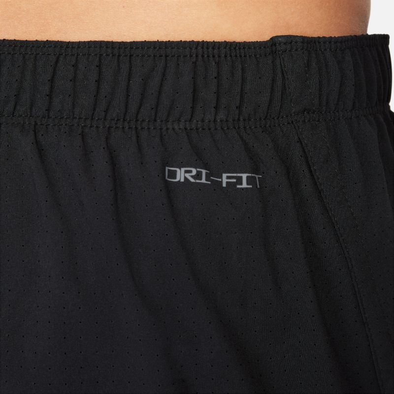 Pantaloneta-nike-para-hombre-M-Nk-Df-Fast-3In-Bf-Short-para-correr-color-negro.-Detalle-4