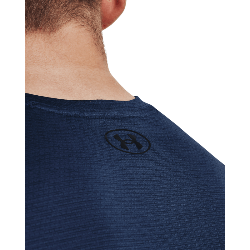 Camiseta-Manga-Corta-under-armour-para-hombre-Ua-Tech-Vent-Ss-para-entrenamiento-color-azul.-Detalle-2