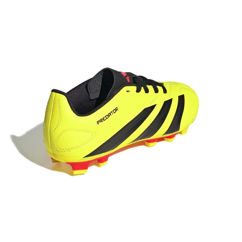 Guayos-adidas-para-niño-Predator-Club-L-Fxg-J-para-futbol-color-amarillo.-Talon