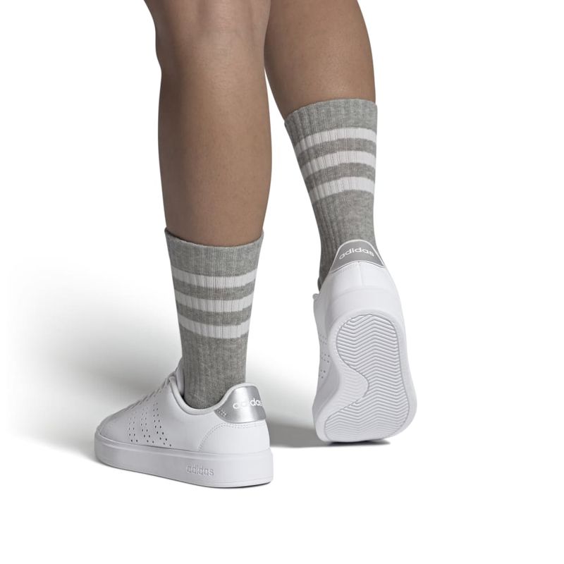 Tenis-adidas-para-mujer-Advantage-2.0-para-moda-color-blanco.-Detalle-3
