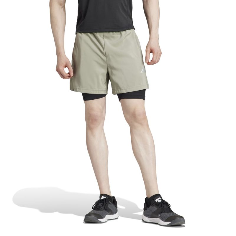 Pantaloneta-adidas-para-hombre-Gym---Wv-2In1-S-para-entrenamiento-color-gris.-Frente-Sobre-Modelo
