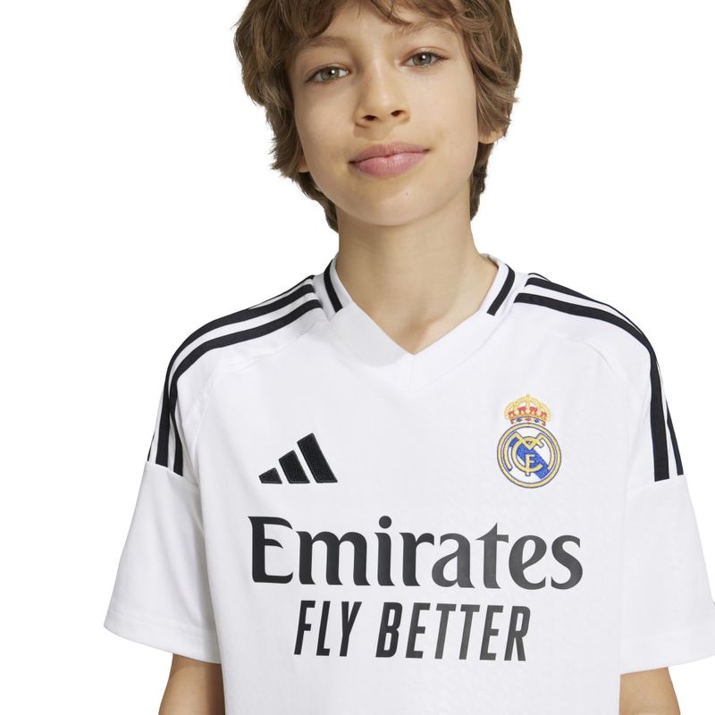 Camiseta-Manga-Corta-adidas-para-niño-Real-Madrid-H-Jsy-Y-para-futbol-color-blanco.-Detalle-3
