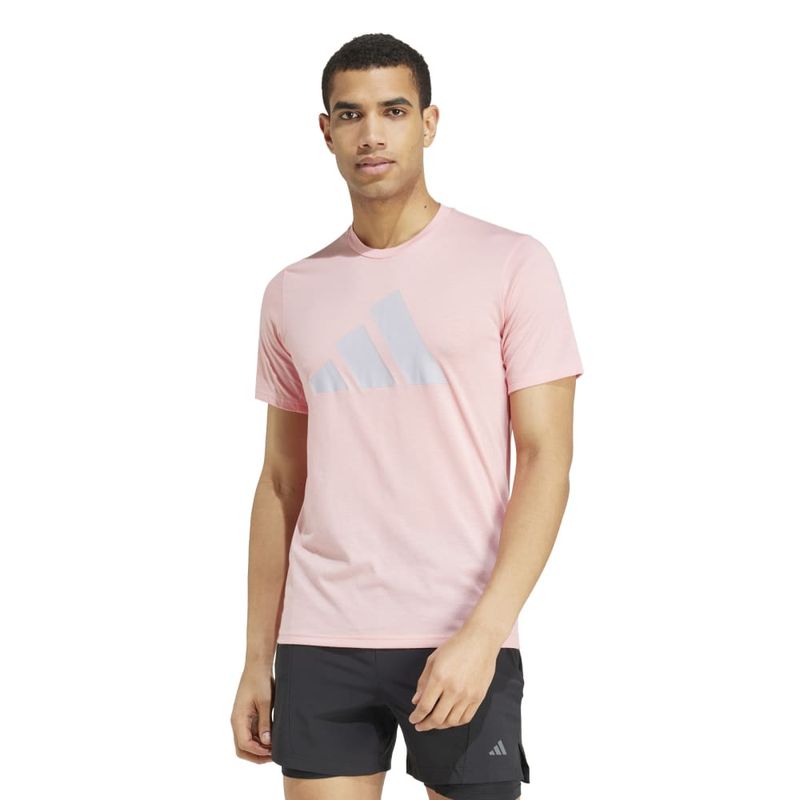 Camiseta-Manga-Corta-adidas-para-hombre-Tr-Es-Fr-Logo-T-para-entrenamiento-color-rosado.-Frente-Sobre-Modelo