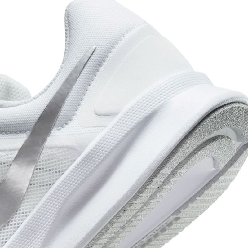 Tenis-nike-para-mujer-W-Nike-Run-Swift-3-para-correr-color-blanco.-Detalle-2